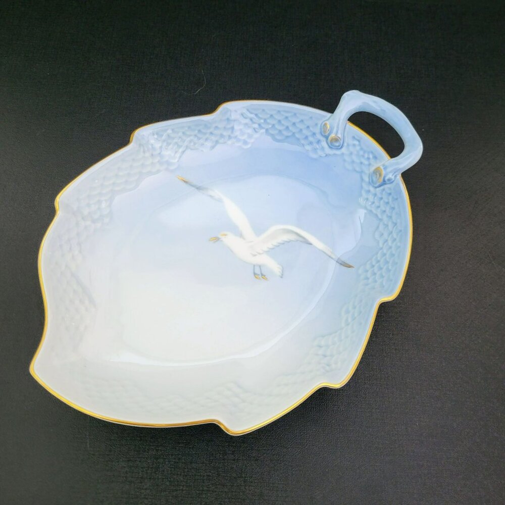 Vintage Bing & Grondahl Seagull 9" Leaf Dish Coastal Blue White Ombre Gold Trim